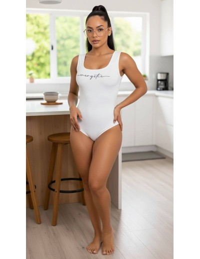Body Reductor Pitbull BD3502 | Corte Tanga con Espalda Alta y Diseño "Energetic"

 2